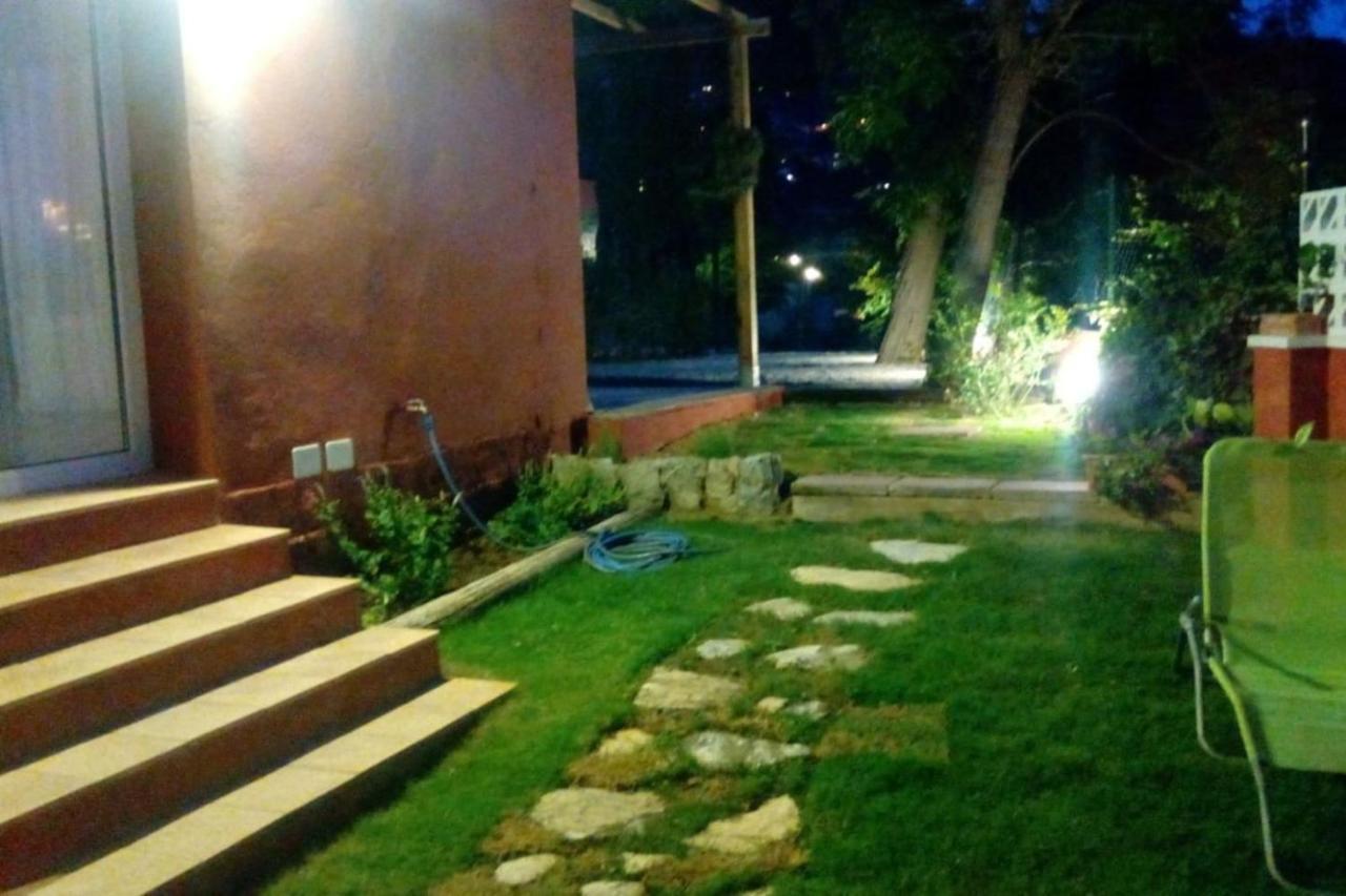 Calma I Descans A Begur Bagian luar foto